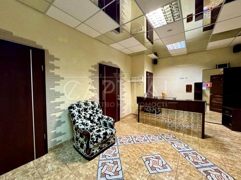 коммерческая по адресу Оболонская набережная ул., 15