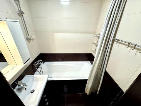 квартира за адресою Августина Волошина вул. (Ярослава Галана), 2