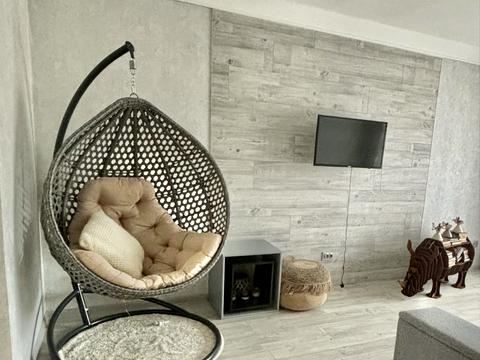 квартира за адресою Сірожупанників вул. (Валентина Сєрова), 28