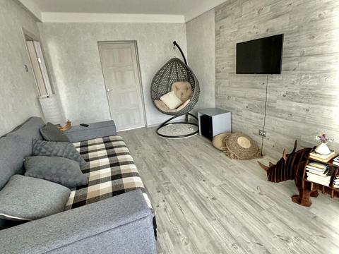 квартира за адресою Сірожупанників вул. (Валентина Сєрова), 28