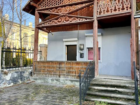 коммерческая по адресу Ивана Франко ул., 32