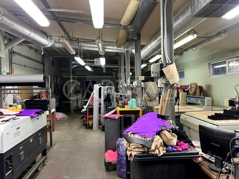 коммерческая по адресу Лесі Українки, 7