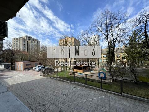 комерційна за адресою Олександра Кониського вул., 28А-30А