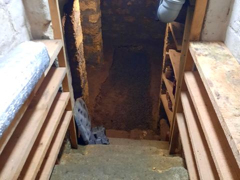 квартира за адресою Єфімова вул., 18