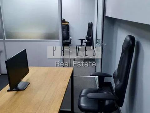 комерційна за адресою Інститутська вул., 22/7