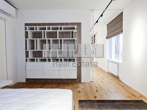 квартира по адресу Андрея Верхогляда ул. (Михайла Драгомирова), 16-Б