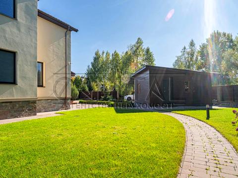 дом по адресу вул. Світанкова