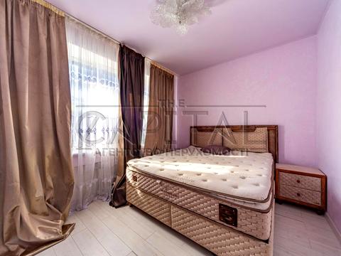 будинок за адресою с. Петропавлівська борщагівка, Прорізна, 20