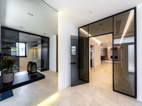 будинок за адресою Осіння