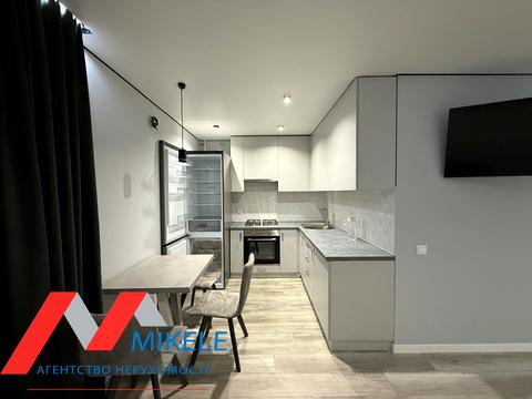 квартира за адресою Академіка Глушкова просп., 24