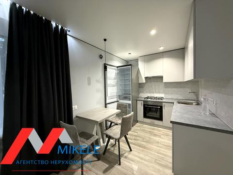 квартира за адресою Академіка Глушкова просп., 24