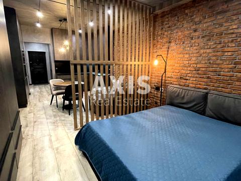 квартира за адресою Михайла Максимовича вул. (Онуфрія Трутенка), 26-Б