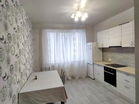 квартира за адресою Перлинна вул., 2