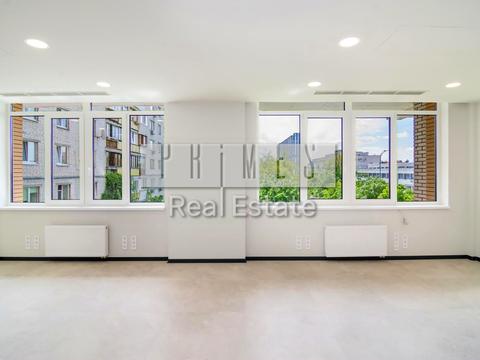 комерційна за адресою Професора Підвисоцького вул., 6