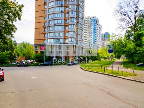 комерційна за адресою Професора Підвисоцького вул., 6