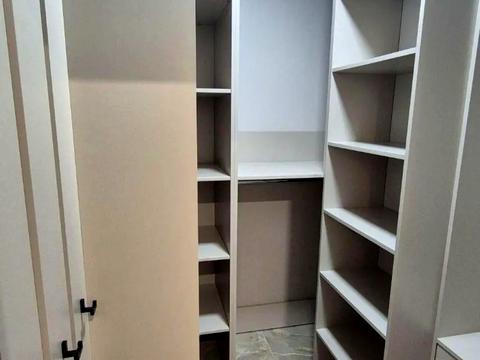 квартира за адресою Олександра Олеся вул., 5-А