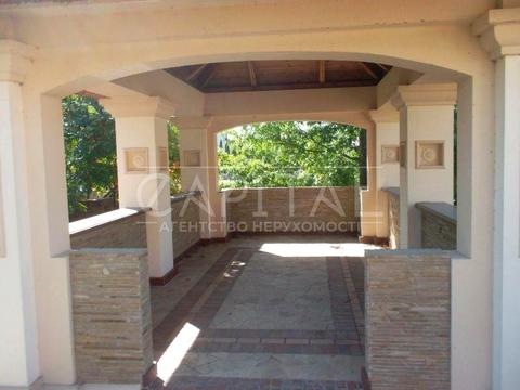 будинок за адресою Лугова вул.