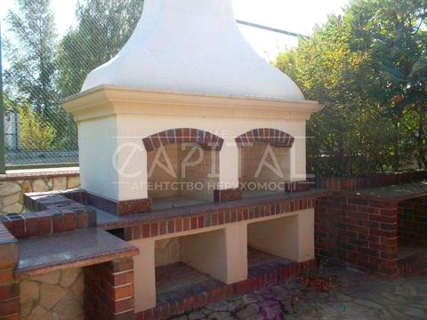 будинок за адресою Лугова вул.