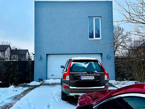 будинок за адресою Молодіжна вул., 33-А