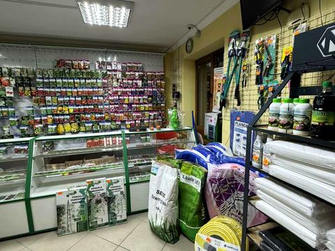 комерційна за адресою Чигиринська вул., 1