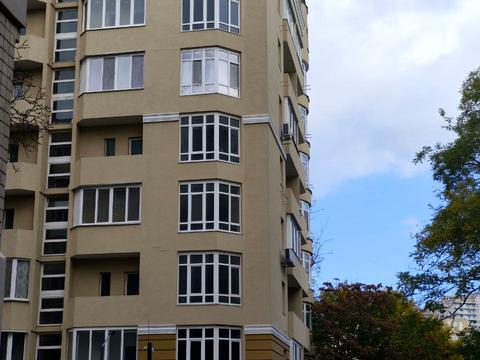 комерційна за адресою Сонячна вул., 4