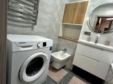 квартира за адресою Літературна вул. (Чехова), 27