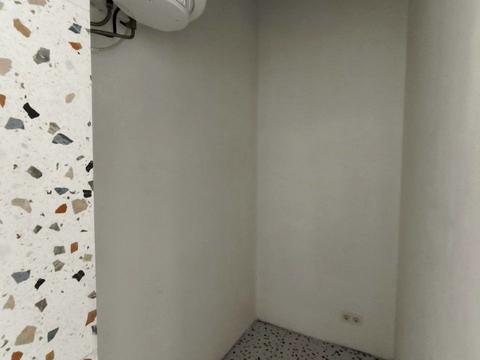 комерційна за адресою Сонячна вул., 4