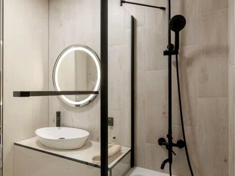 квартира за адресою Михайла Максимовича вул. (Онуфрія Трутенка), 28-Е