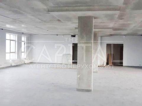 комерційна за адресою Степана Бандери просп. (Московський), 8г