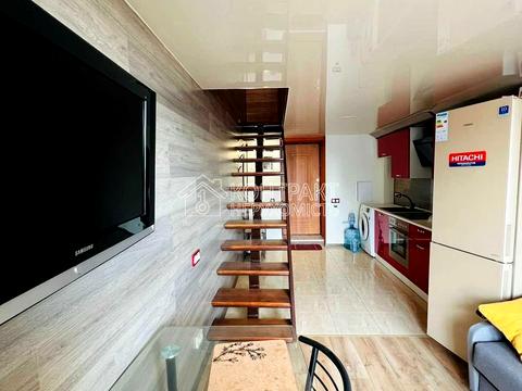 квартира за адресою Добровольців вул., 4