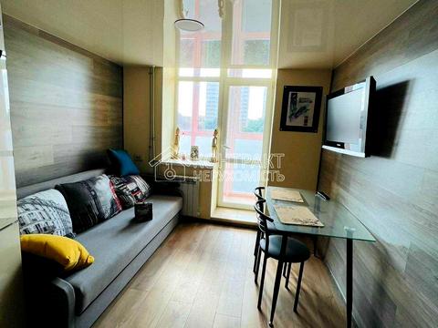 квартира за адресою Добровольців вул., 4