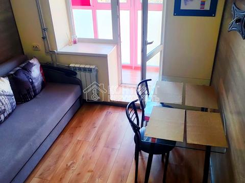 квартира за адресою Добровольців вул., 4