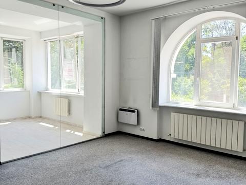 комерційна за адресою Французький бульв., 35