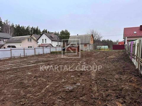 ділянка за адресою Київська вул.