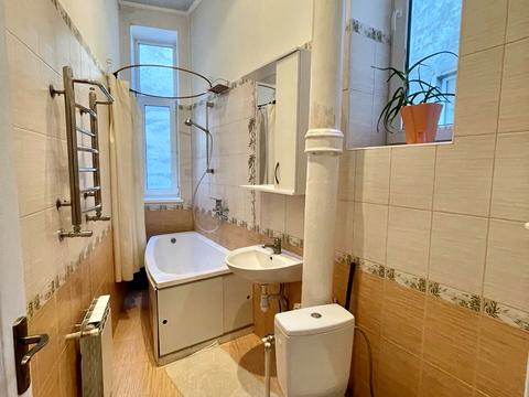 квартира за адресою Мирона Тарнавського вул. (Кутузова), 26