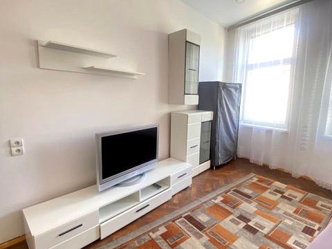 квартира за адресою Шептицьких вул., 19