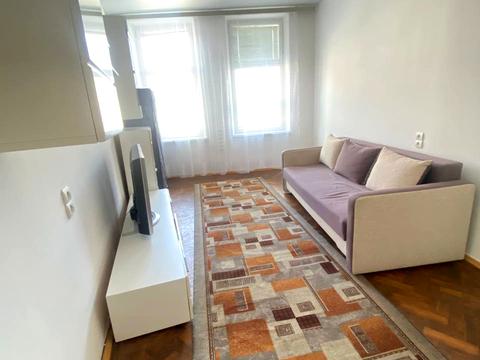 квартира за адресою Шептицьких вул., 19