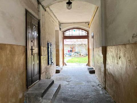 квартира за адресою Шептицьких вул., 19