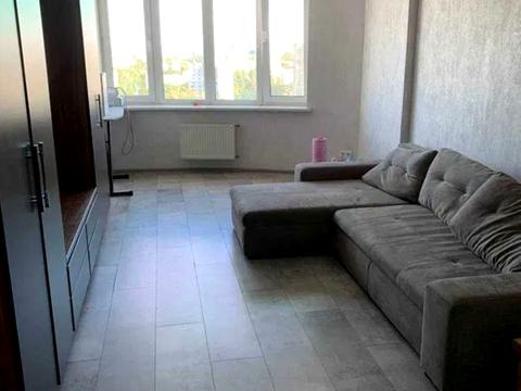 квартира по адресу Верховинная ул., 35