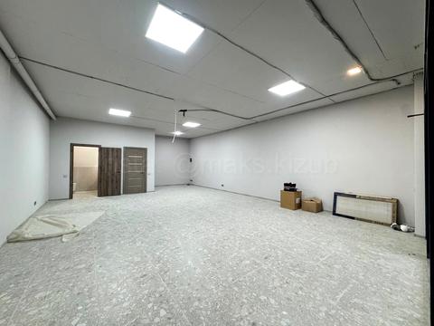 комерційна за адресою Університетська вул., (Будинок)