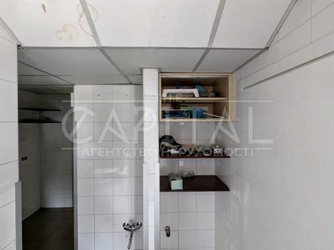 комерційна за адресою Степана Бандери просп. (Московський), 6