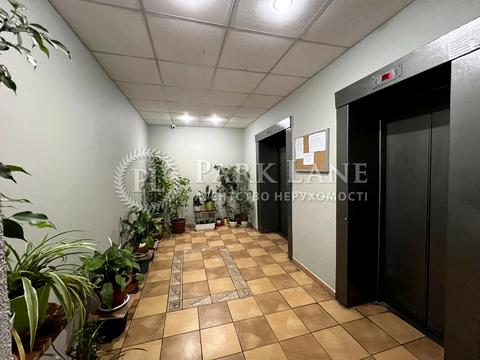 квартира за адресою Київ, Верховної Ради бульв., 21-А