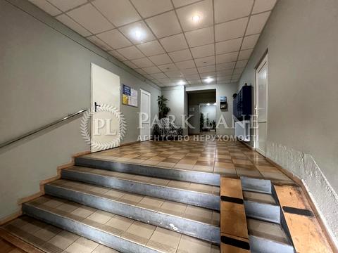 квартира за адресою Київ, Верховної Ради бульв., 21-А