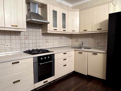 квартира за адресою Валерія Лобановського вул., (вул. Лобановського, 22)