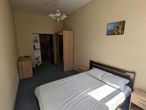 квартира за адресою Під Дубом вул. (Космонавтів), 14