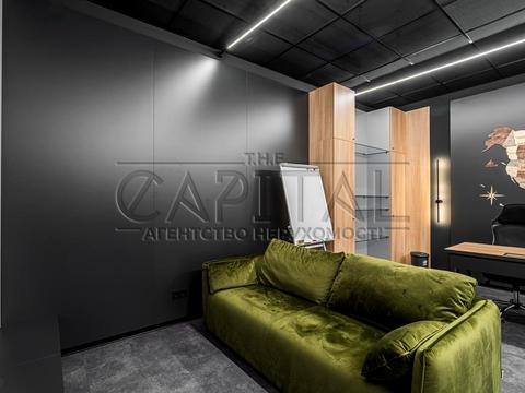 коммерческая по адресу Вадима Гетьмана ул., 1