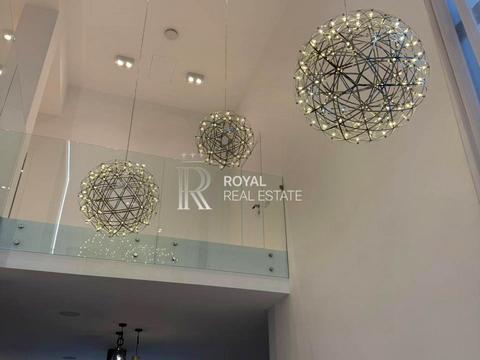 будинок за адресою Абрикосова вул., 8