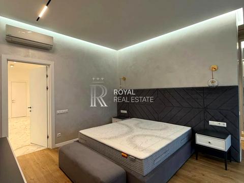 будинок за адресою Абрикосова вул., 8