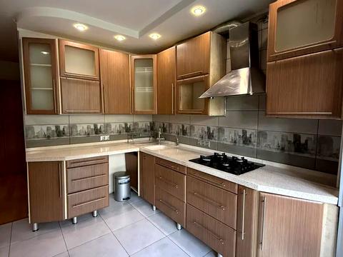 квартира за адресою Ніжинська вул., 10