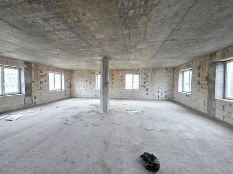 комерційна за адресою Юрія Кондратюка вул. (Комунарівська), 60